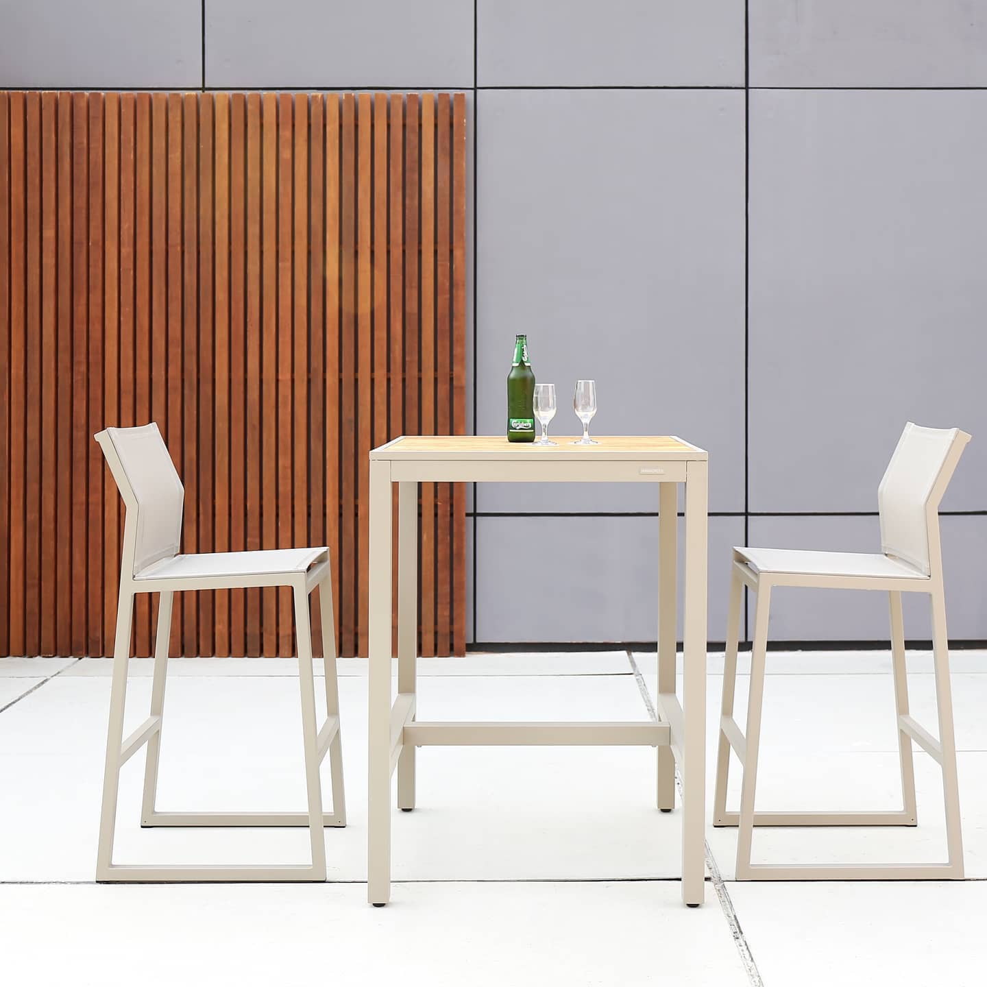 Mama Green Outdoor Furniture